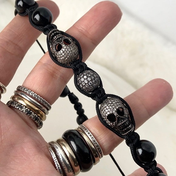 Men or women Rock chic black rodhium & cz skull onyx macrame bracelet - Picture 8 of 14